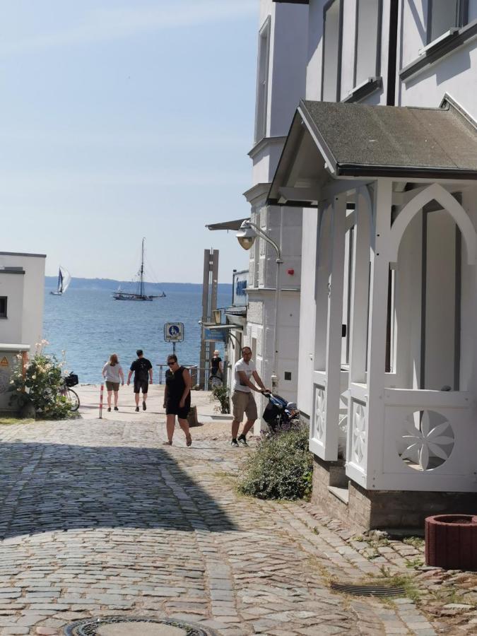 Homelig Altstadt Ferienwohnung Sassnitz 3 Luaran gambar